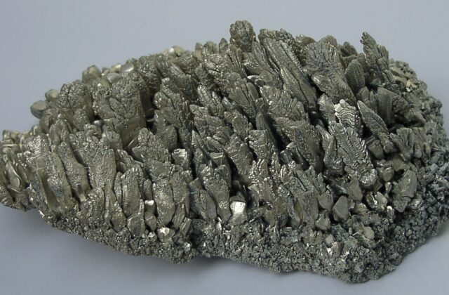 Magnez